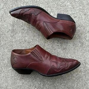 Vintage Hunt Club Western Leather Ankle Booties